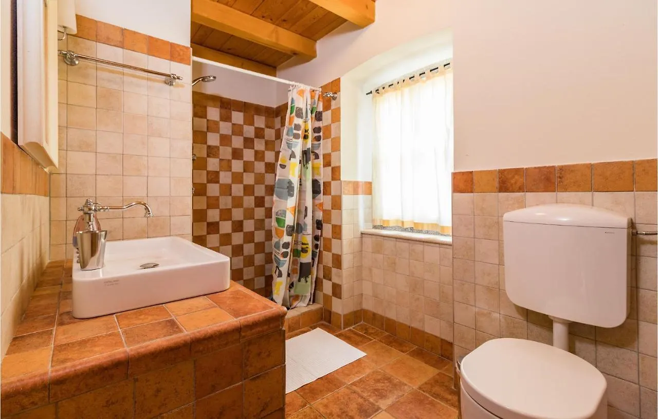 Amazing Home In Liznjan With Kitchen 0*,  Croatia